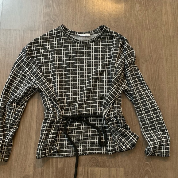 Zara cable tie soft sweater - Picture 2 of 5